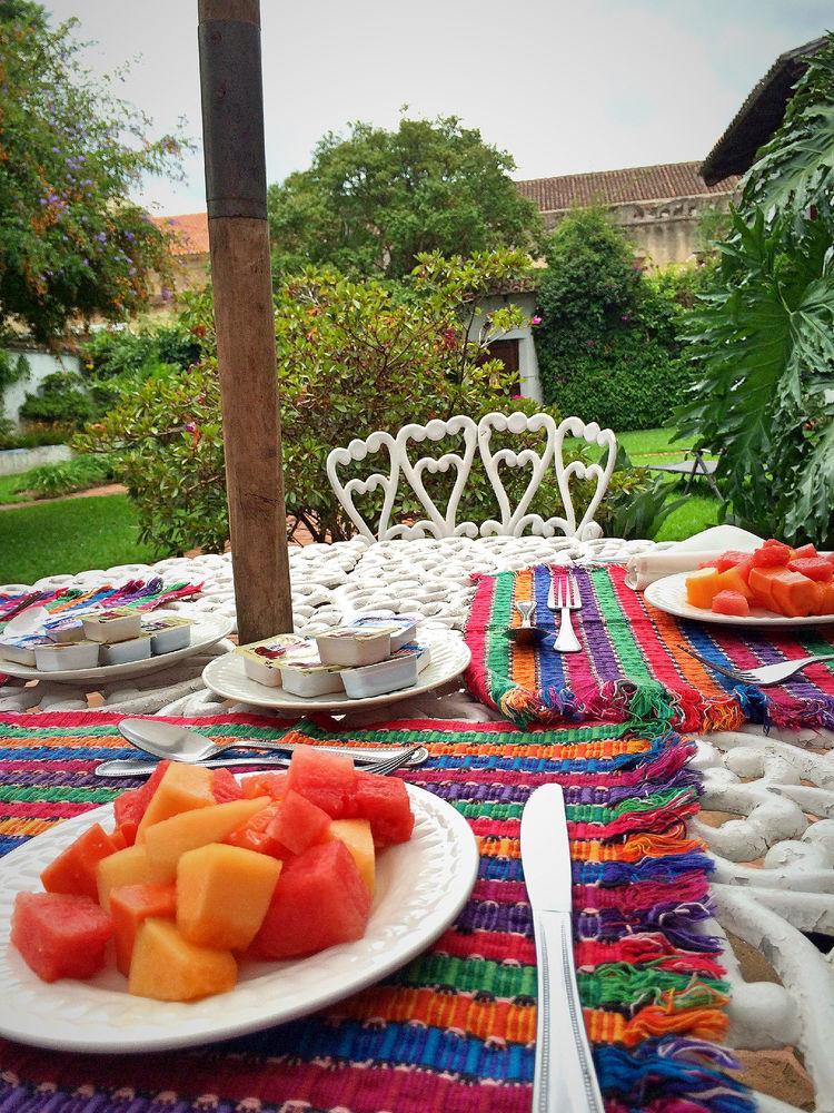 Hotel Casa Capuchinas Antigua Esterno foto